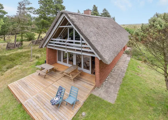 Vakantiehuis Jorinde - 2-8km From The Sea By Interhome *